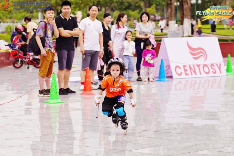 giày trượt patin cho bé 3 tuổi